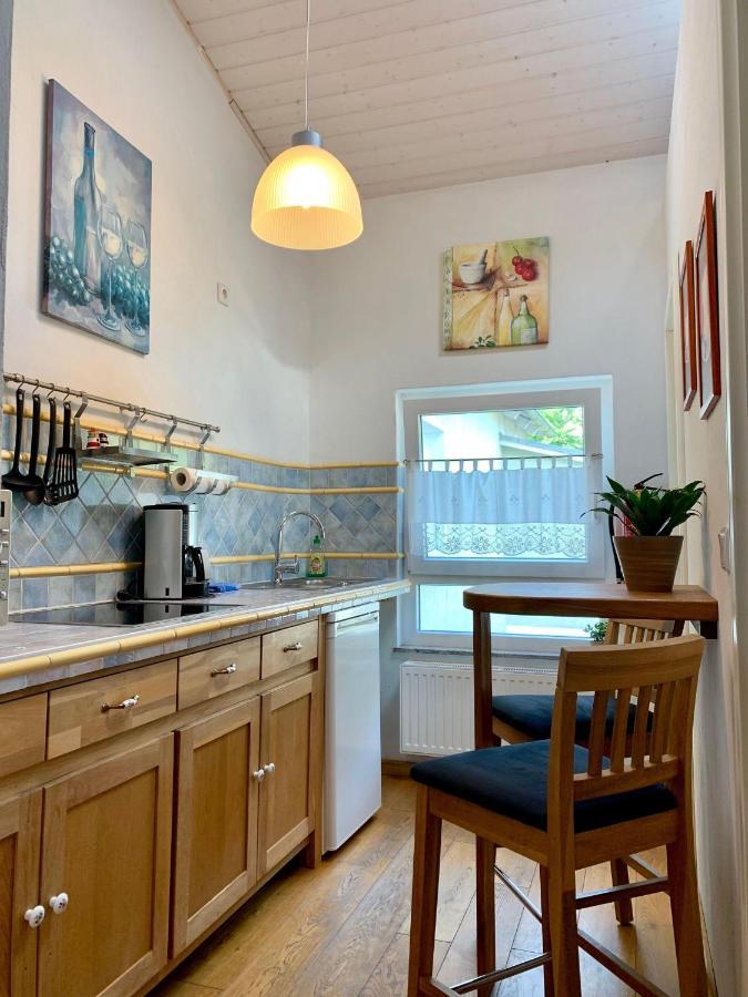 Villa Rosengarten - Ferienwohnung Baumhaus mit Seeblick Sassnitz Exterior foto